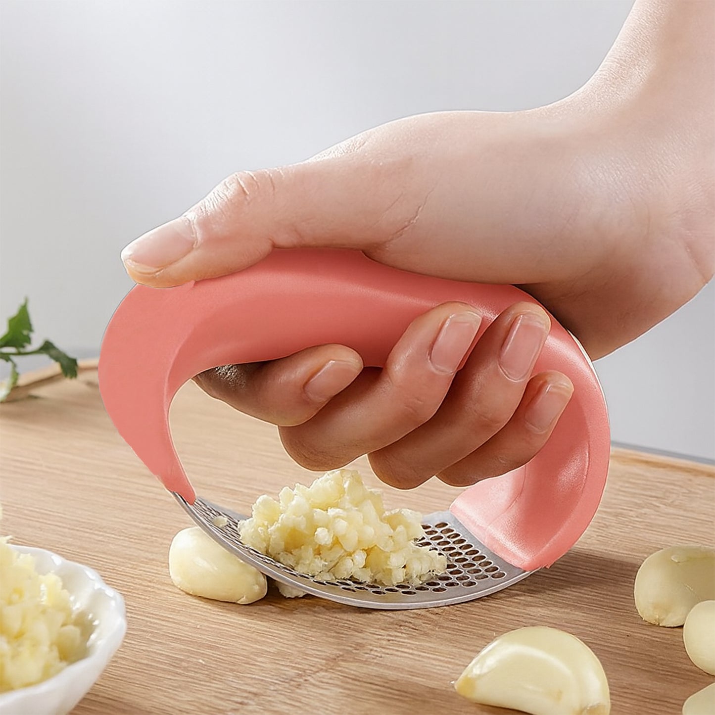 Premium Curve Garlic Press Crusher